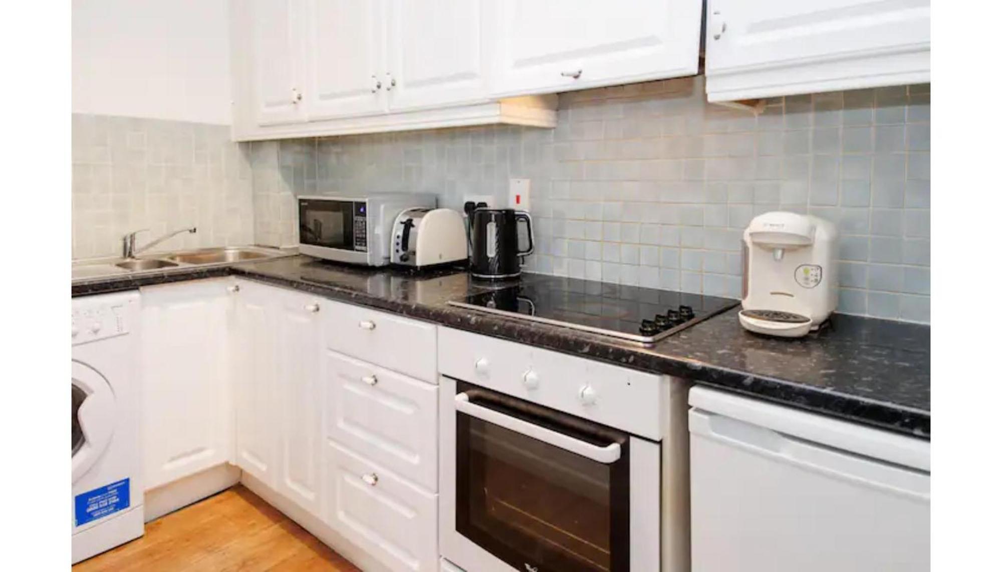 2 Bedroom Apartment Near Historical Christchurch Dublin Eksteriør billede